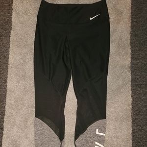 Nike leggings
